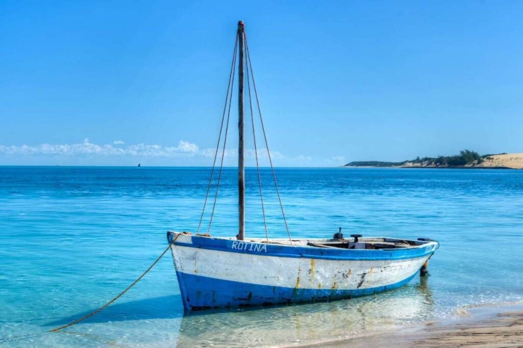 Mozambique, Dhow boat on shore, Escape Safari Co
